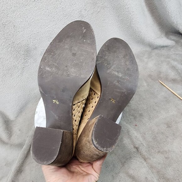 Diba True Shoes Womens Size 7.5 Brown Leather Ankle Boots - Picture 7 of 12